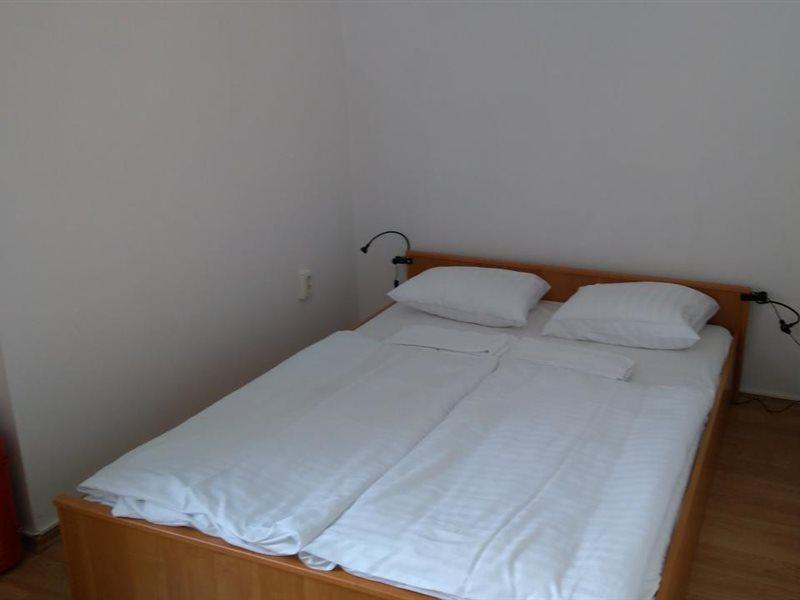 Broadway City Guesthouse Budapest Exterior foto