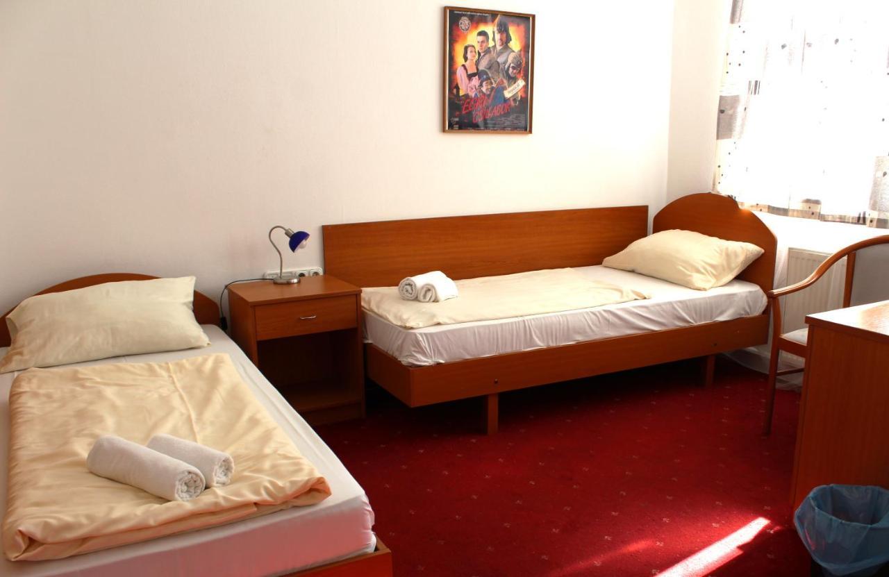 Broadway City Guesthouse Budapest Exterior foto