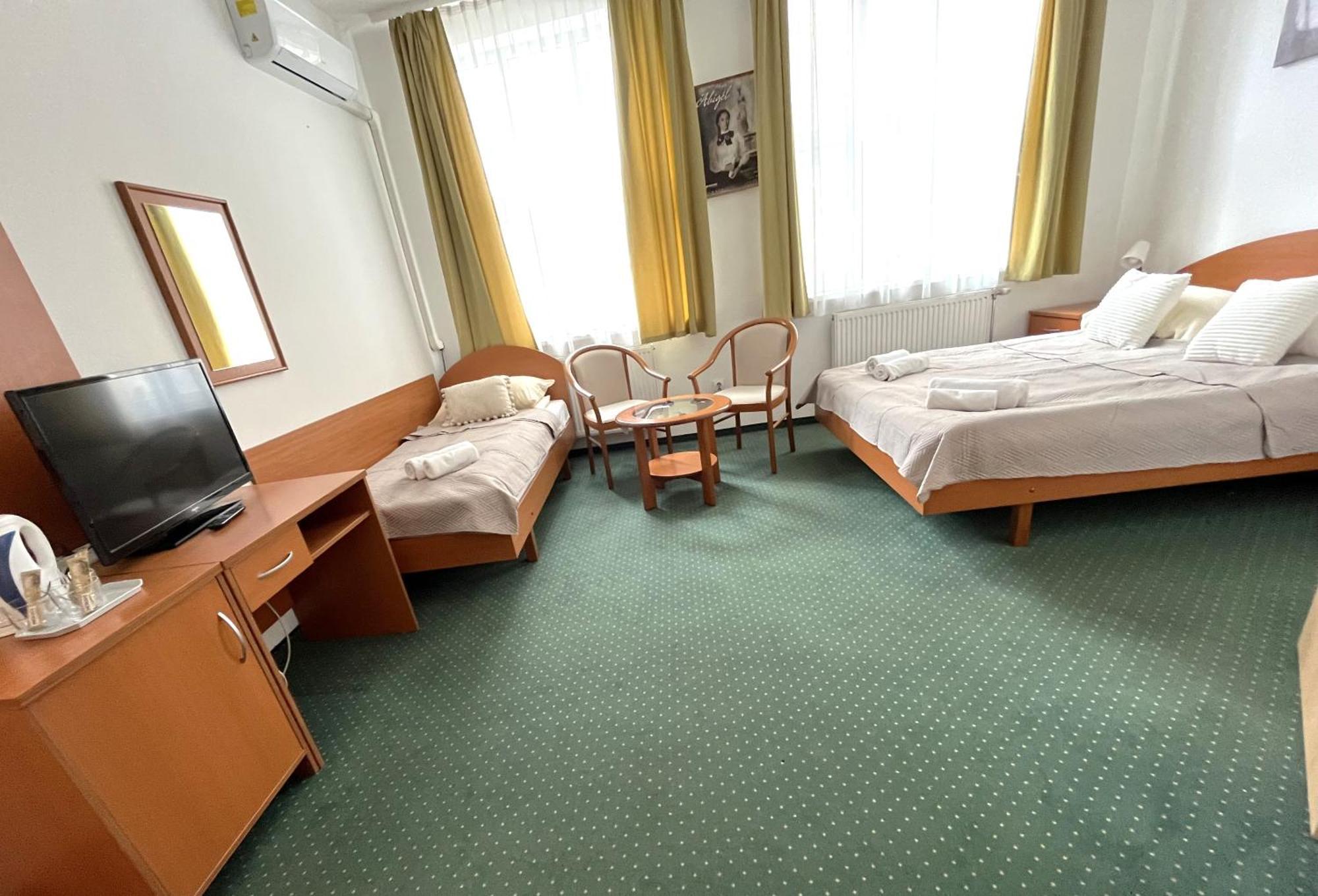 Broadway City Guesthouse Budapest Exterior foto
